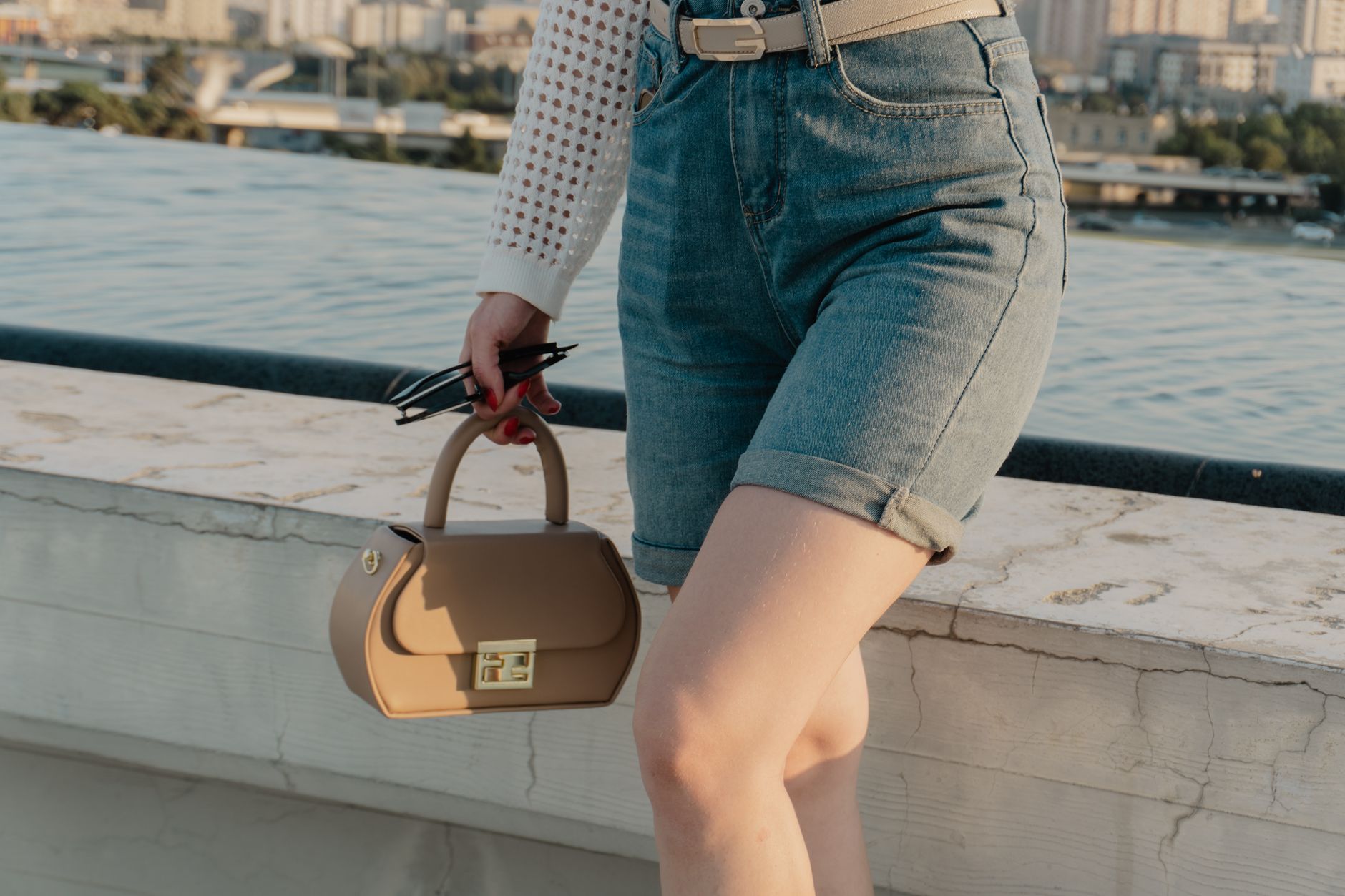 Combishort femme dos nu, comment le choisir ?