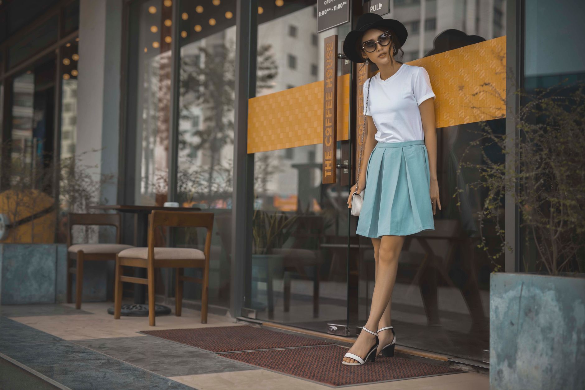 10 Erreurs de Style Qui Vous Vieillissent et Comment les Éviter