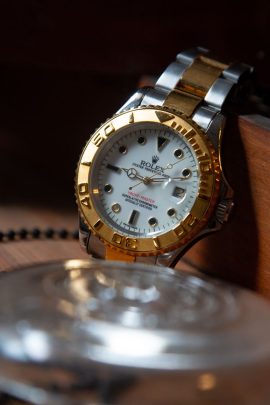 Réparation de montres : comment faire pour démonter une montres de luxe ?