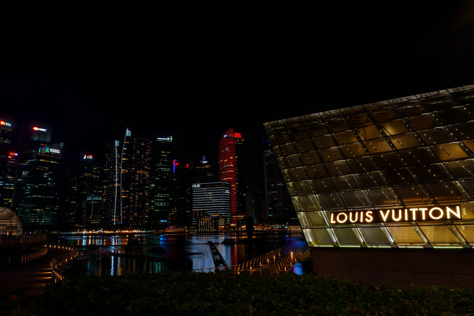 Pharrell Williams pour Louis Vuitton : La Collection Qui Fait Vibrer TikTok !