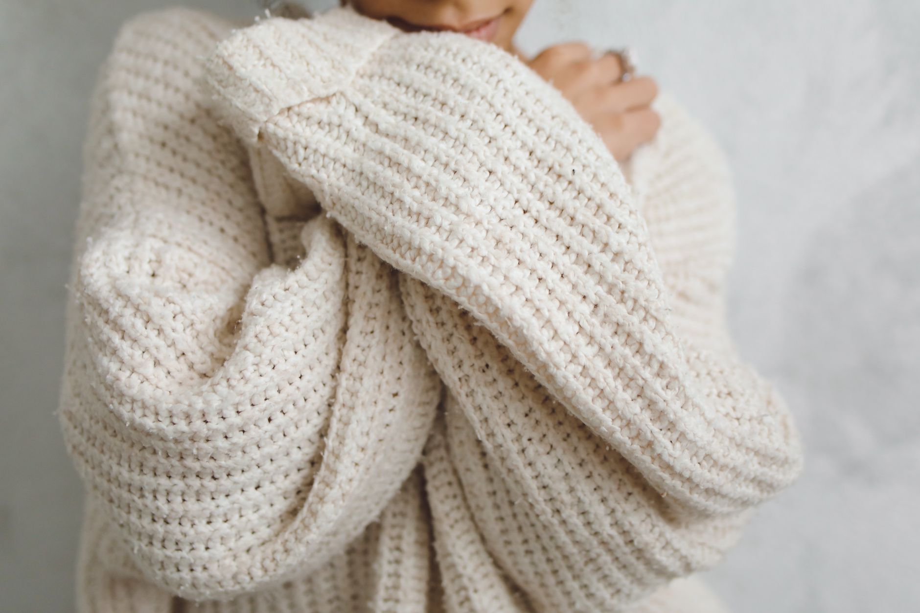 Comment porter un pull marin femme : le guide ultime