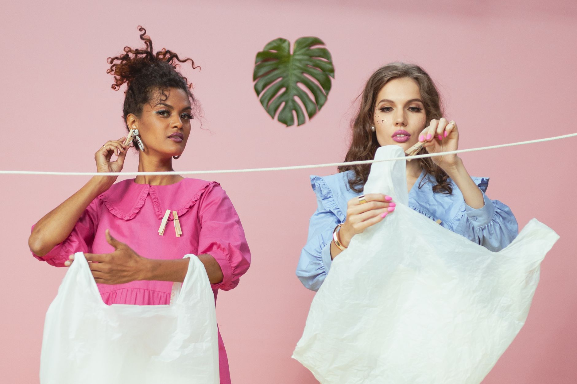 La France restreint la « fast fashion » ultra‑rapide : un tournant historique pour la mode durable