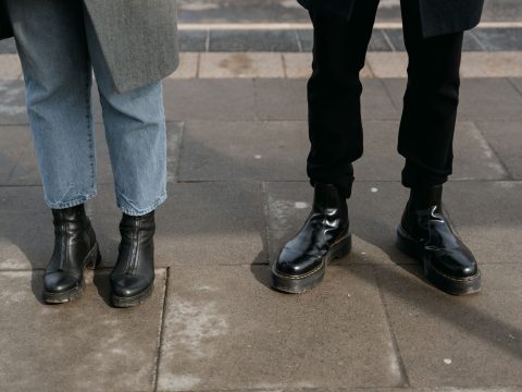 Les chaussures de mi-saison à adopter selon Anne-Claire Coudray
