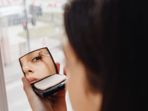 Maquillage naturel tendance 2026 — rendu peau et modulabilité