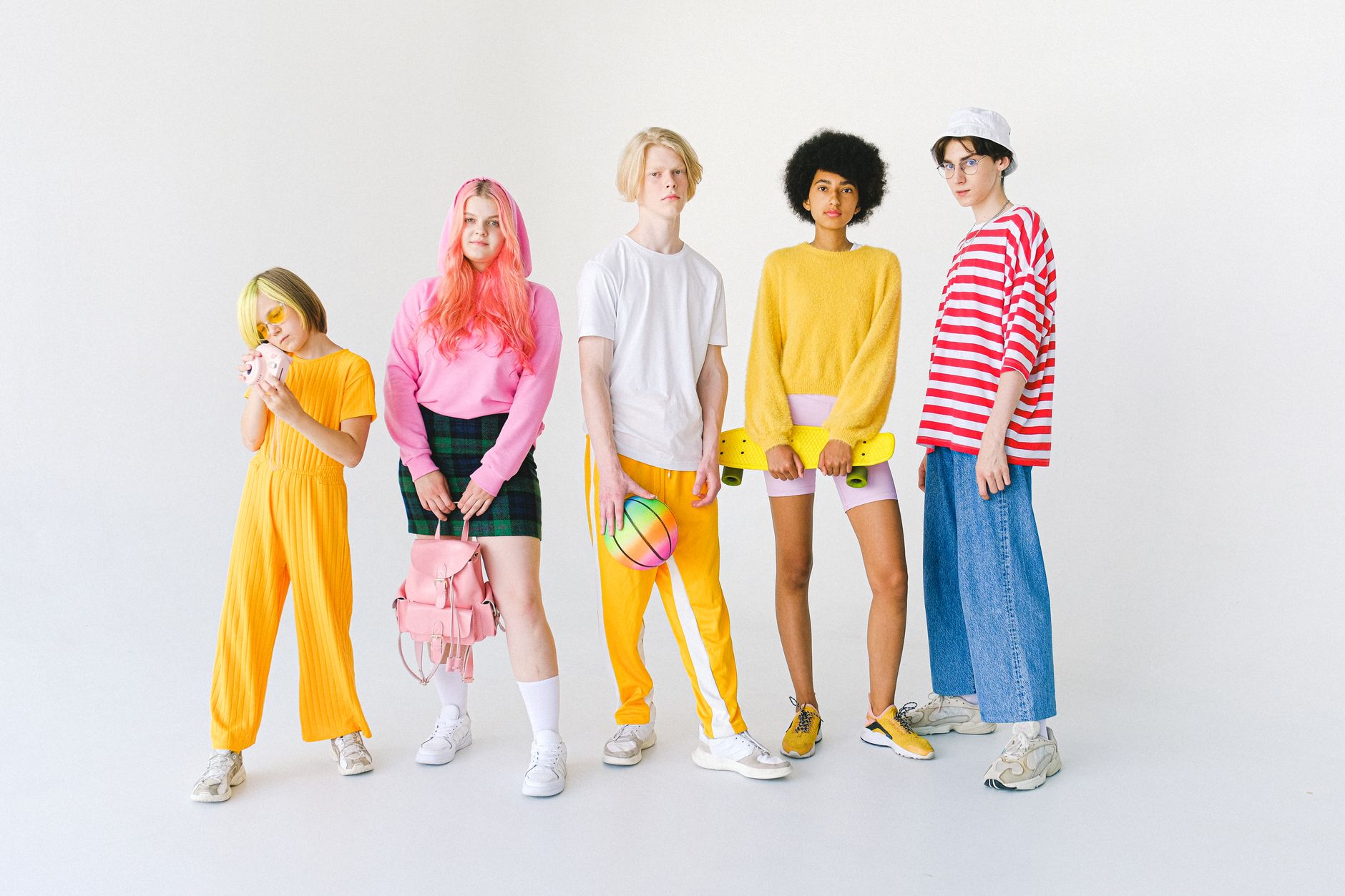 Pantalon coloré : la surprise mode de la rentrée 2023