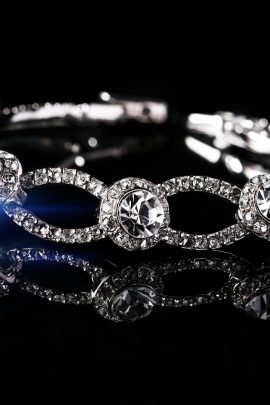 Bijou de cheville en diamants, tendance mode elegante