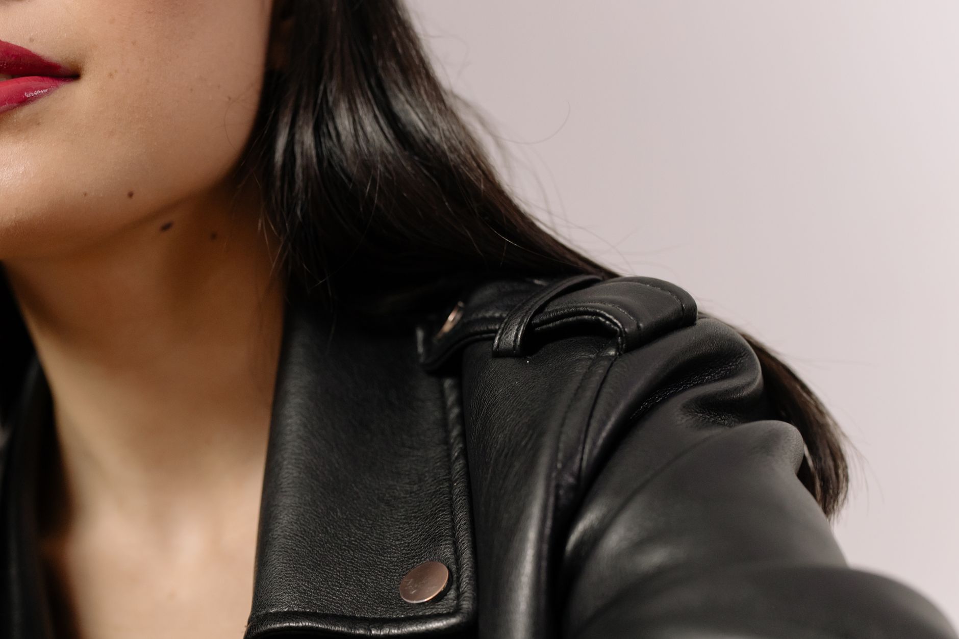 Le départ d&rsquo;Anthony Vaccarello : un tournant stylistique pour Saint Laurent