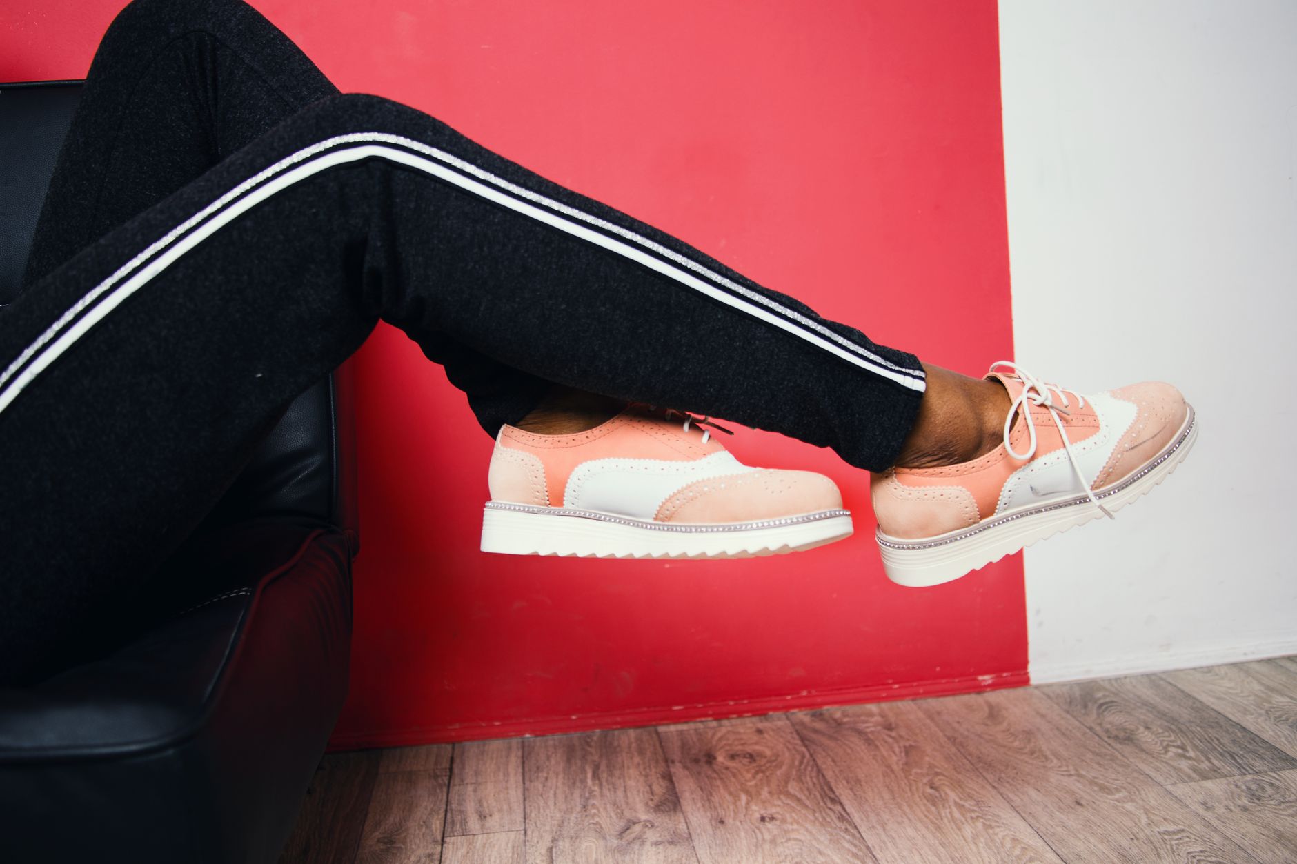 Les chaussures de Sophie Davant : chic, confort et tendance pour cet automne