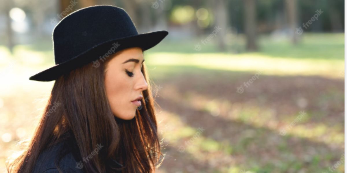 chapeau